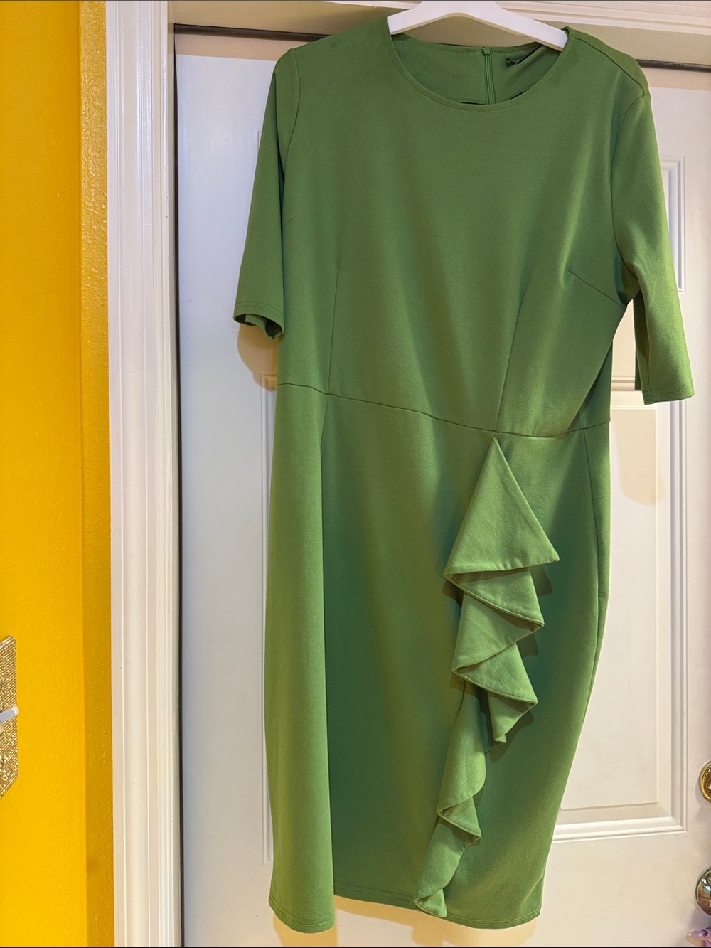 Green Ruffle-Accent Midi Dress - Women's Tailored Sheath
